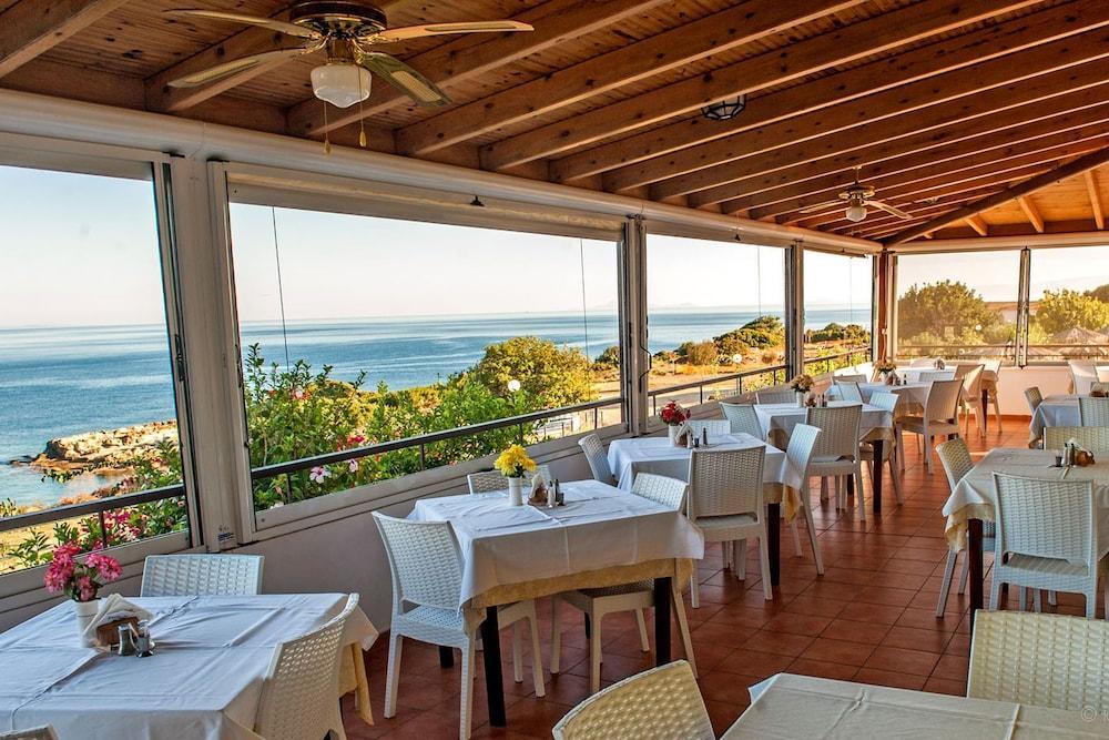 Porto Skala Village Hotel Exterior photo