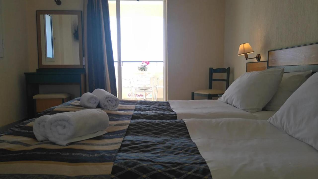 Porto Skala Village Hotel Exterior photo