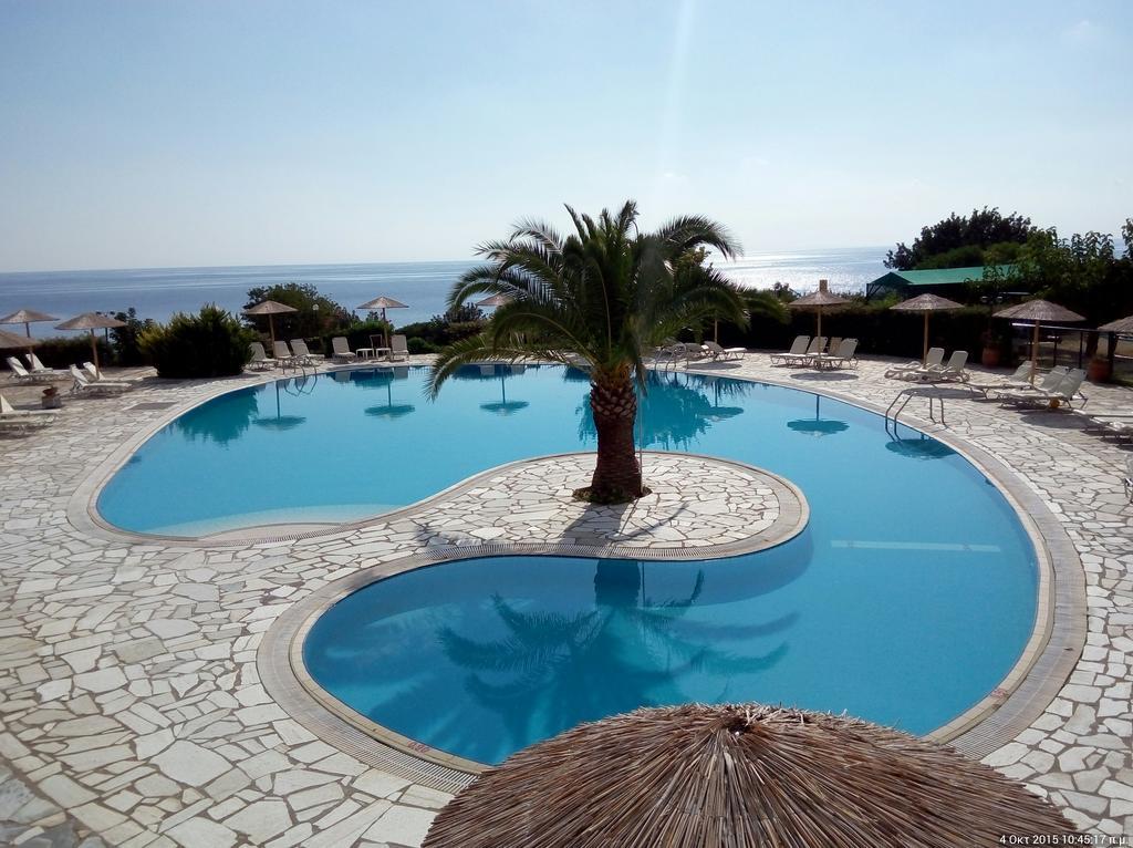 Porto Skala Village Hotel Exterior photo