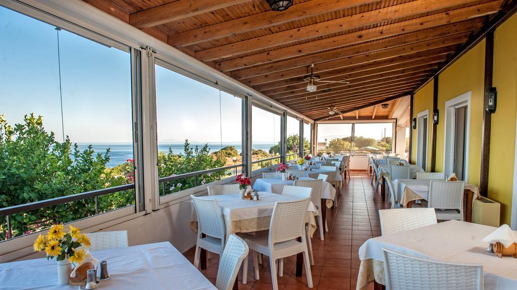 Porto Skala Village Hotel Exterior photo