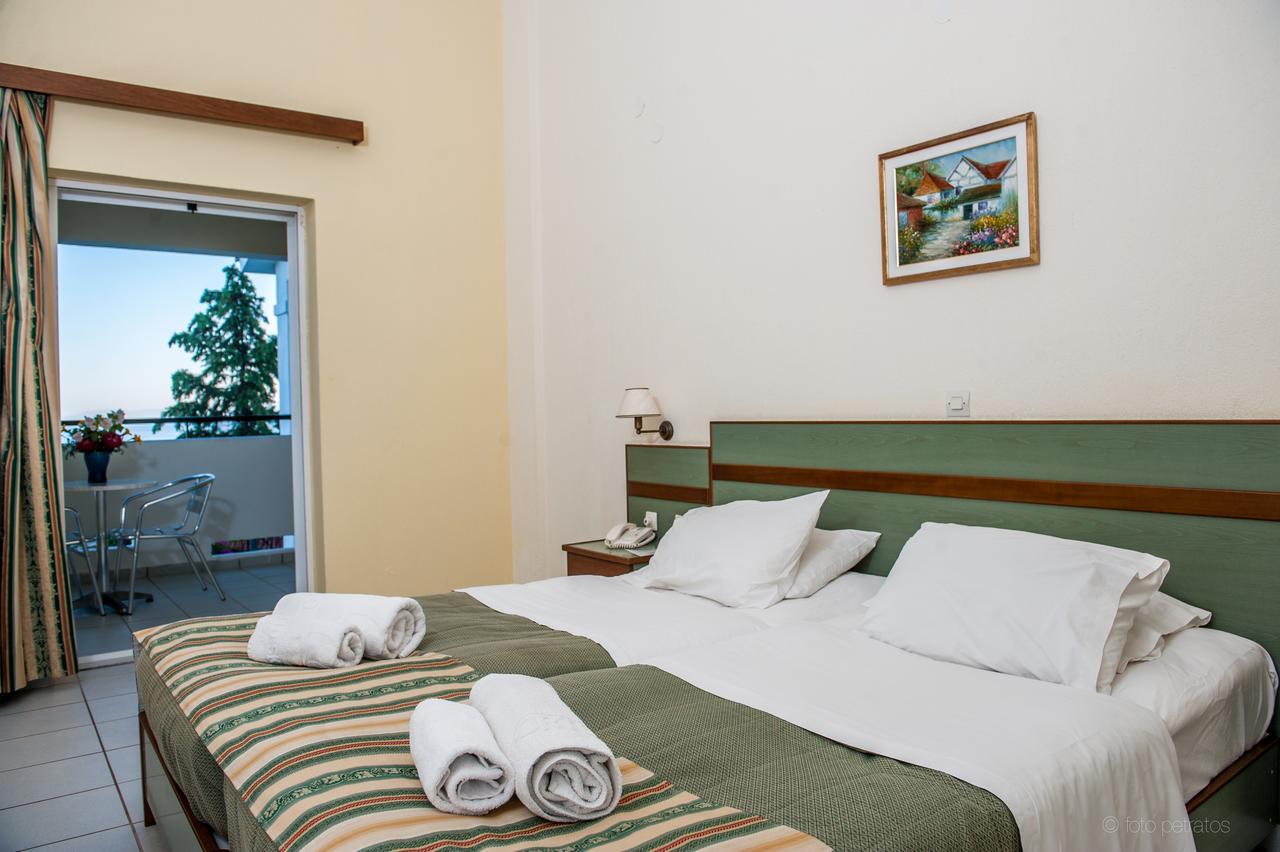 Porto Skala Village Hotel Exterior photo